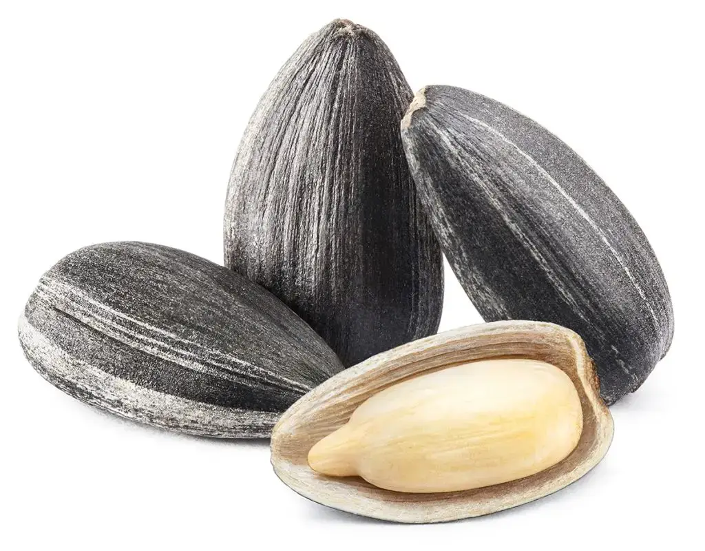 Sink Your Teeth Into These 8 Heart-Healthy Foods